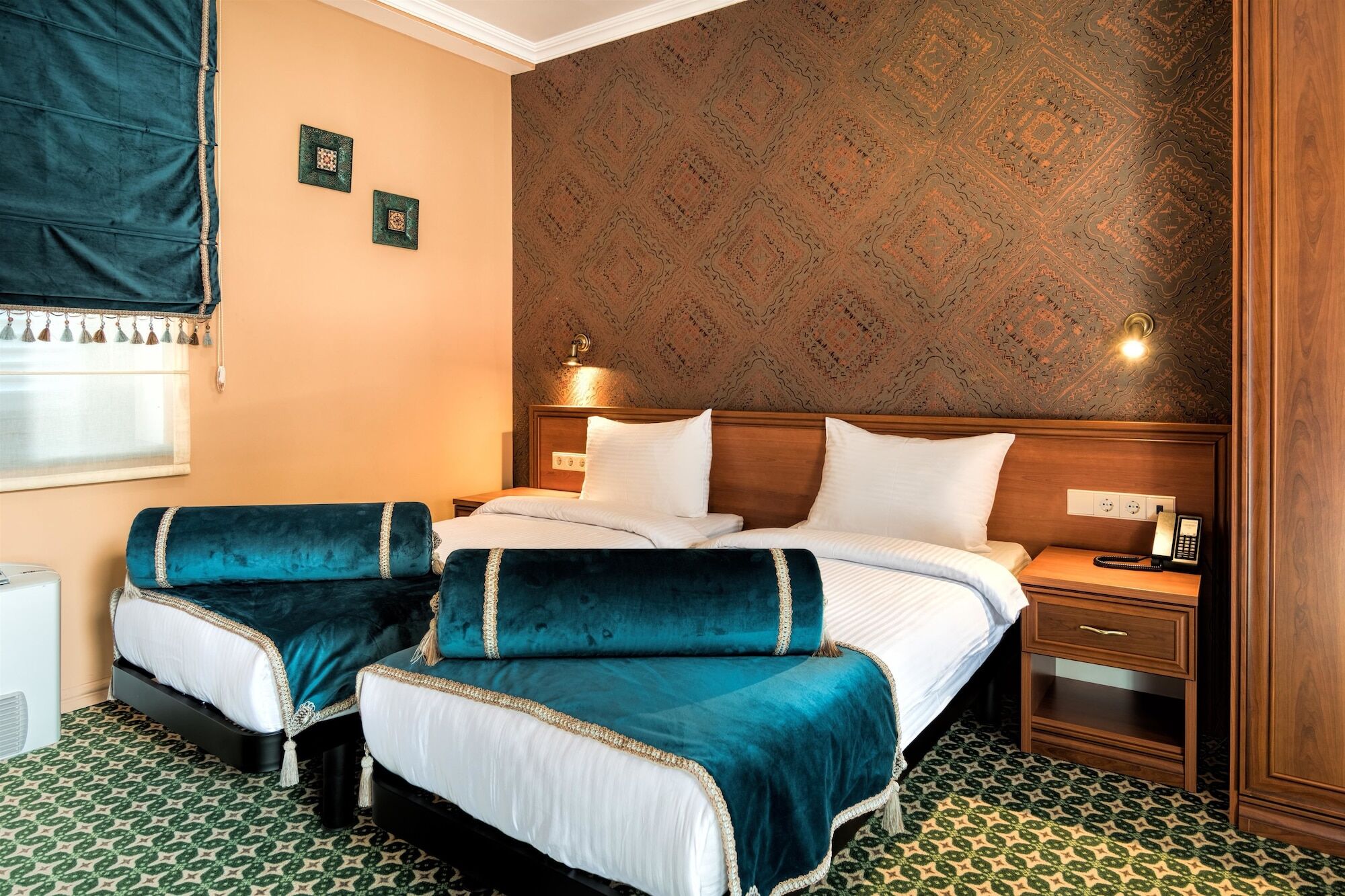 Golden Tulip Borjomi Hotel Ngoại thất bức ảnh